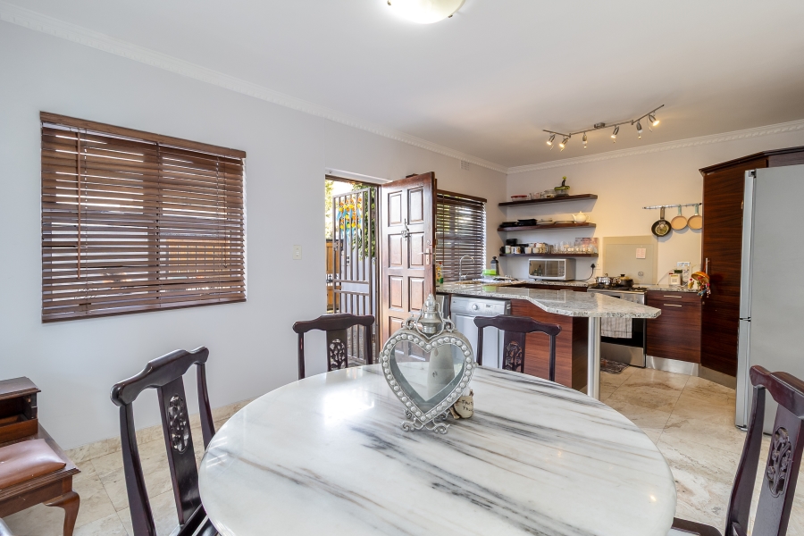 To Let 3 Bedroom Property for Rent in Kenilworth Western Cape
